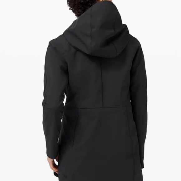 Lululemon Softshell Jacket - Picture 2 of 10